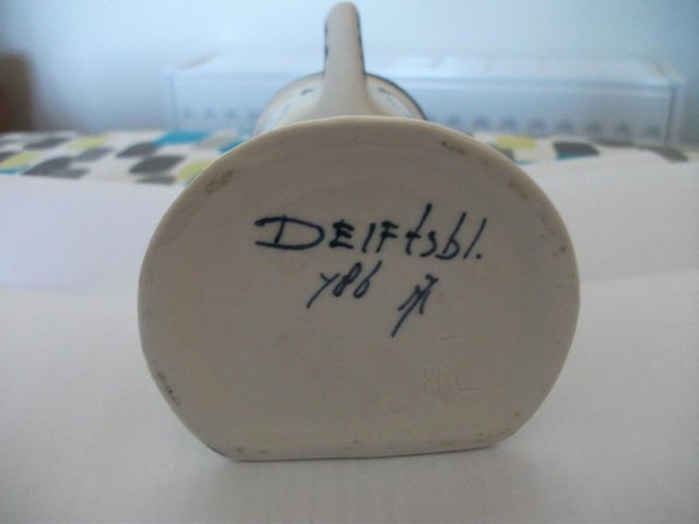 Preview of the first image of DELFT POTTERY.