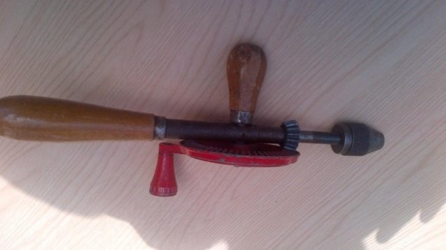 Image 2 of ANTIQUE OLD RARE HAND DRILL TOOL