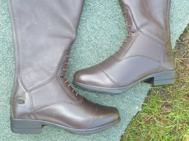Image 2 of Moretta brown leather boots size 5 wide leg