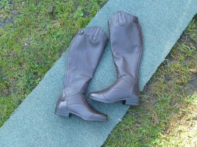 Preview of the first image of Moretta brown leather boots size 5 wide leg.