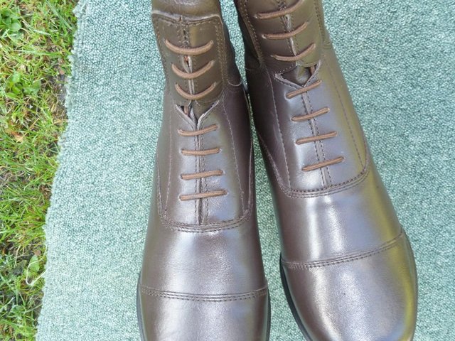 Image 3 of Moretta brown leather boots size 5 wide leg