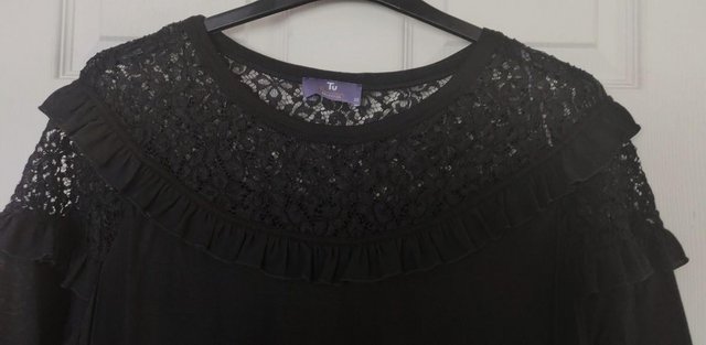 Image 2 of Ladies Black Short Sleeve Top With Lace Detail - Size 22  B1