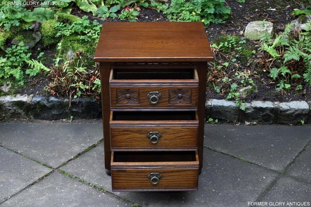 Image 4 of OLD CHARM LIGHT OAK CHEST OF DRAWERS BEDSIDE CABINET TABLE