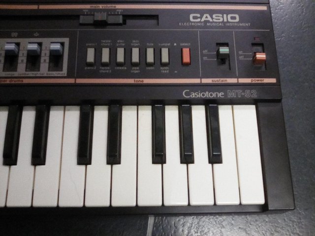 Image 2 of Casiotone MT-52 electronic keyboard