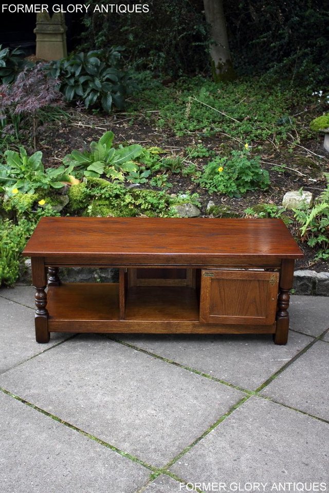 Image 72 of OLD CHARM LIGHT OAK LONG COFFEE WINE TABLE CABINET TV STAND