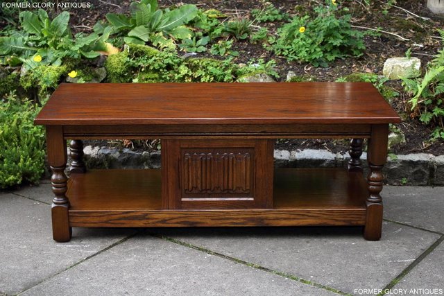 Image 80 of OLD CHARM LIGHT OAK LONG COFFEE WINE TABLE CABINET TV STAND