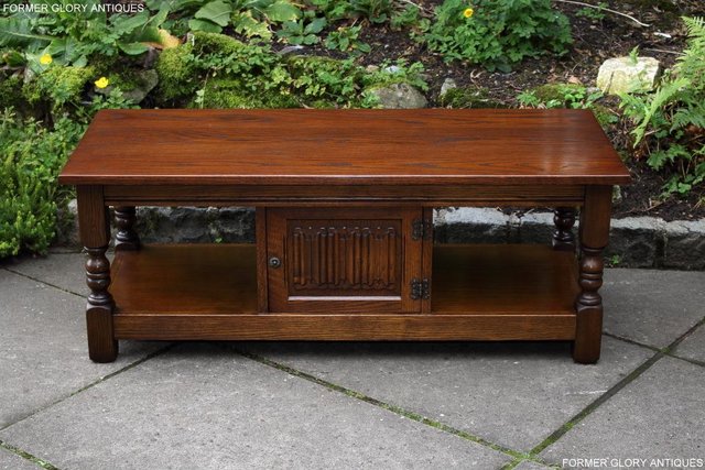 Image 89 of OLD CHARM LIGHT OAK LONG COFFEE WINE TABLE CABINET TV STAND