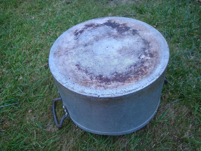 Image 2 of Large Pan for boiling jam or camping curries!