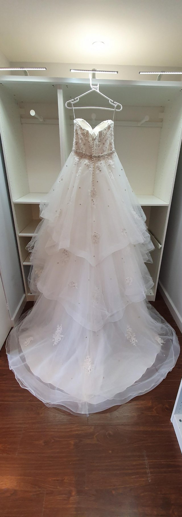 Preview of the first image of Mori Lee Moira Wedding Dress.