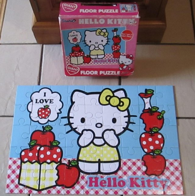 Preview of the first image of Hello Kitty Floor Puzzle (incl P&P).