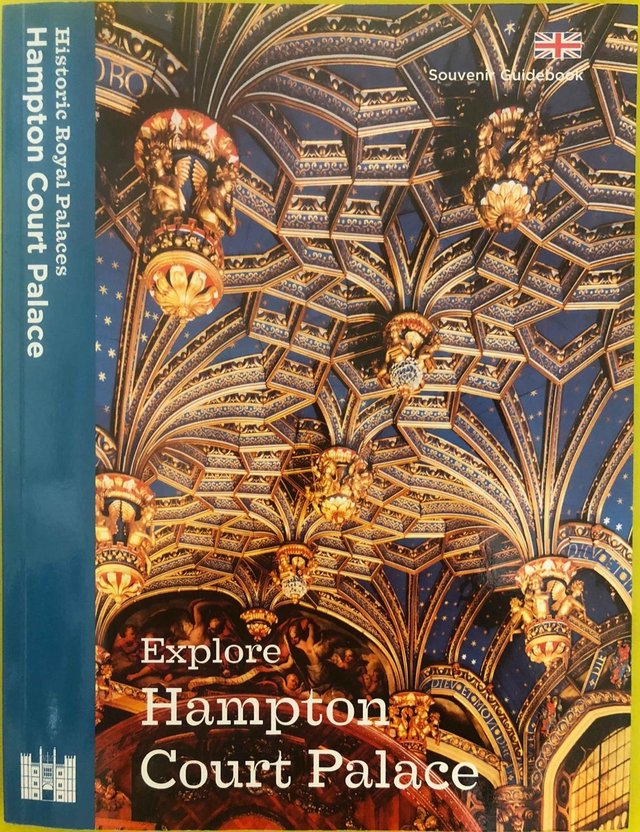 Preview of the first image of Hampton Court Palace Souvenir Guide 2018.