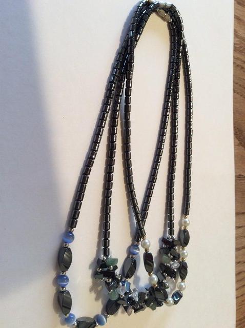 Image 2 of Haematite bead necklaces in grey/multicoloured (3)