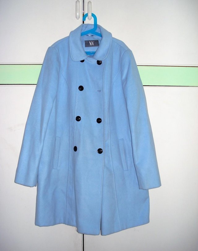 Preview of the first image of Ladies Quality Winter Coat-Hardly Used.