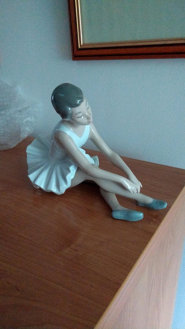 Image 2 of Lovely Lladro figures