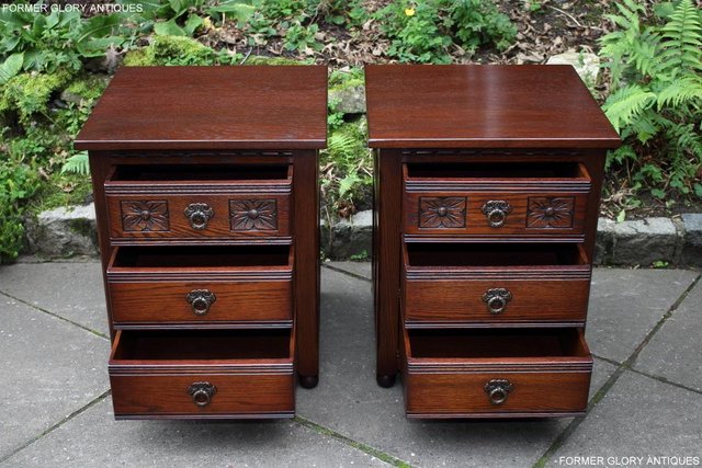 Image 3 of A PAIR OF OLD CHARM OAK BEDSIDE CABINETS LAMP TABLES DRAWERS
