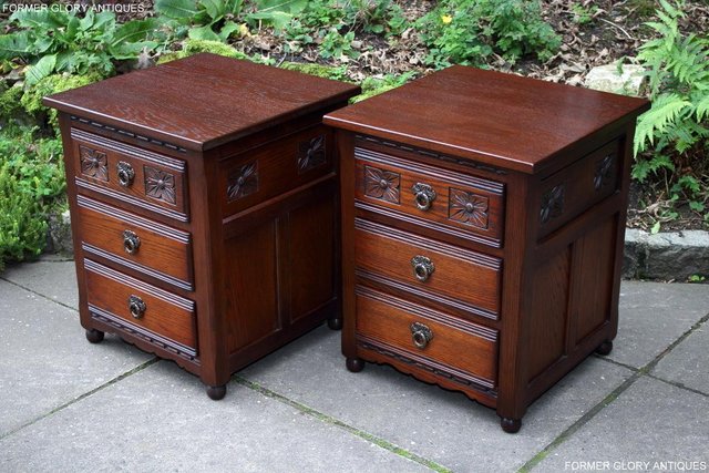 Image 5 of A PAIR OF OLD CHARM OAK BEDSIDE CABINETS LAMP TABLES DRAWERS