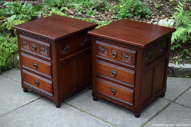 Image 28 of A PAIR OF OLD CHARM OAK BEDSIDE CABINETS LAMP TABLES DRAWERS