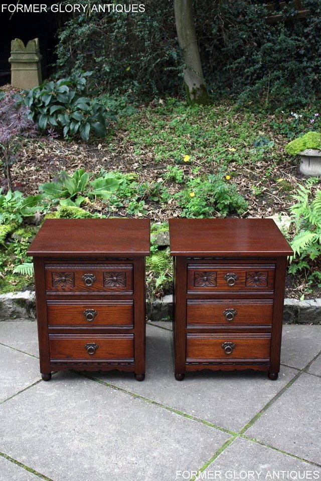 Image 34 of A PAIR OF OLD CHARM OAK BEDSIDE CABINETS LAMP TABLES DRAWERS