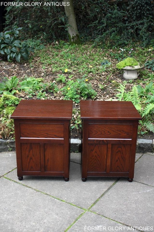 Image 46 of A PAIR OF OLD CHARM OAK BEDSIDE CABINETS LAMP TABLES DRAWERS