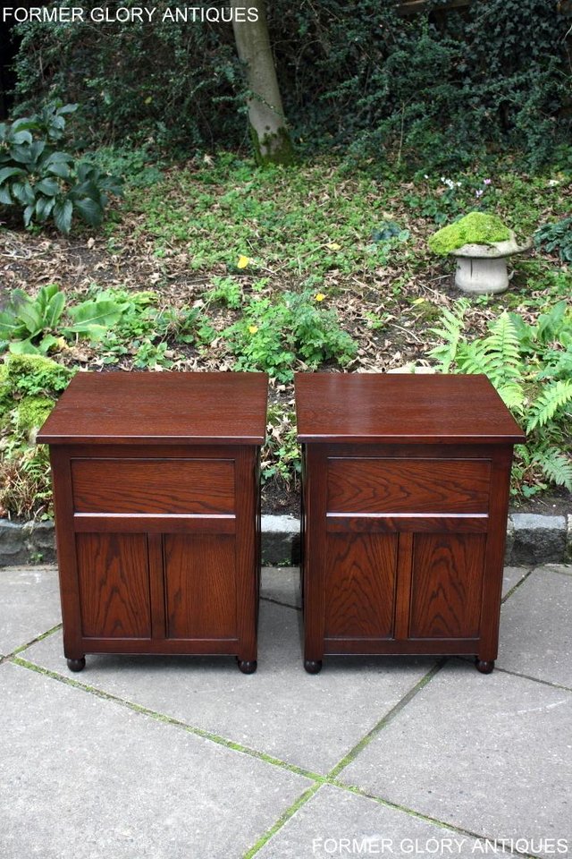 Image 63 of A PAIR OF OLD CHARM OAK BEDSIDE CABINETS LAMP TABLES DRAWERS
