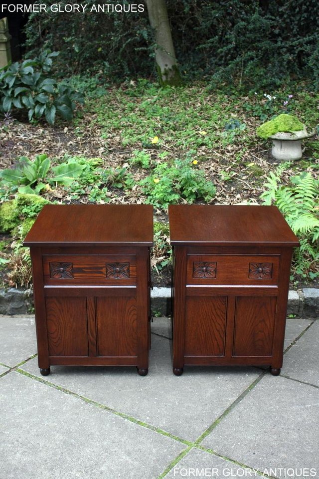 Image 72 of A PAIR OF OLD CHARM OAK BEDSIDE CABINETS LAMP TABLES DRAWERS