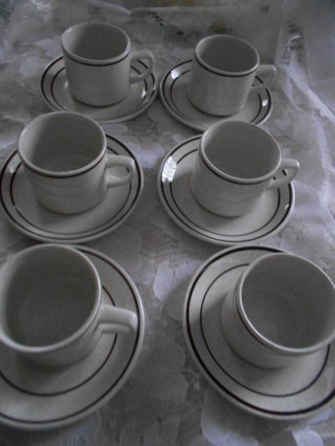 Image 4 of Tea Set SAMPSONITE Churchill Speckled Brown 1990's