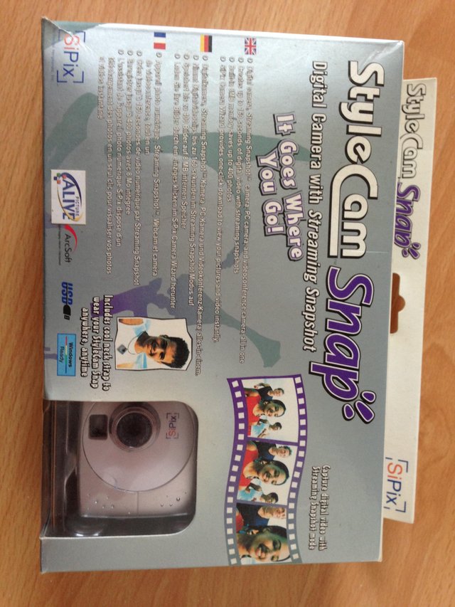 Preview of the first image of StyleCam Snap mini digital camera.
