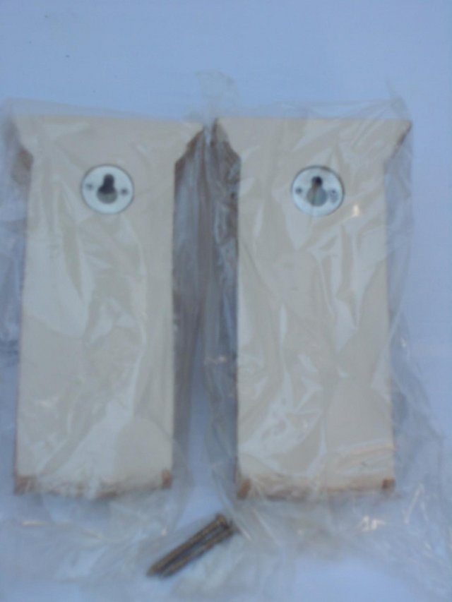 Image 4 of Shabby Chic Curtain Sconces/Corbels NEW