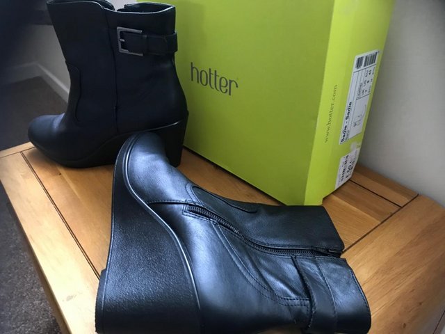Image 3 of Hotter leather boots new in box