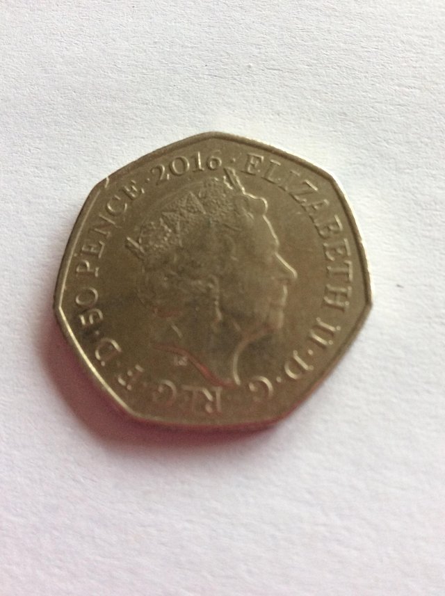Image 2 of 2016 Peter Rabbit 50p coin.