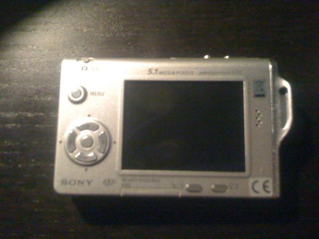 Image 5 of Sony Cyber-shot DSC-T7