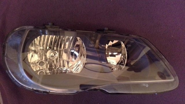Image 3 of 2005 Rover 25 1.1 i Right and Left Hand Headlamps, new condi