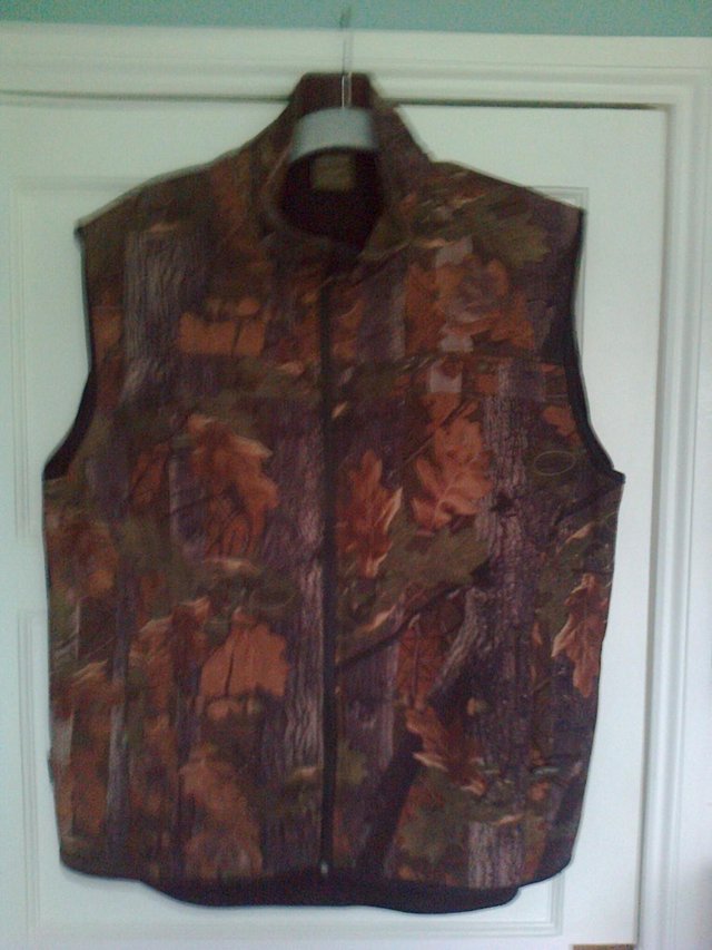 Preview of the first image of Jack Pyke, New, Camouflage Gilet, XXLarge, 2 zipped side poc.