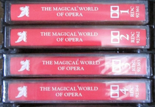 Preview of the first image of Cass -Readers Digest - The Magical World Of Opera (Incl P&P).