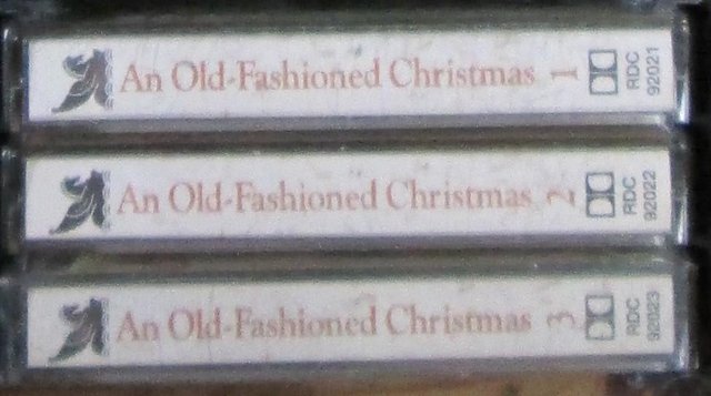 Image 2 of Readers Digest - An Old Fashioned Christmas (Incl P&P)