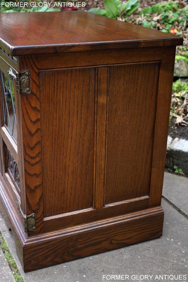 Image 11 of AN OLD CHARM LIGHT OAK TV DVD MEDIA CABINET STAND TABLE UNIT