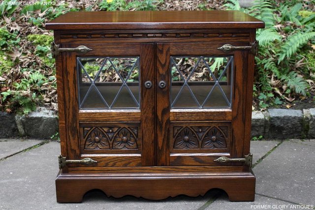 Image 20 of AN OLD CHARM LIGHT OAK TV DVD MEDIA CABINET STAND TABLE UNIT
