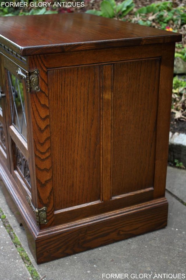 Image 21 of AN OLD CHARM LIGHT OAK TV DVD MEDIA CABINET STAND TABLE UNIT