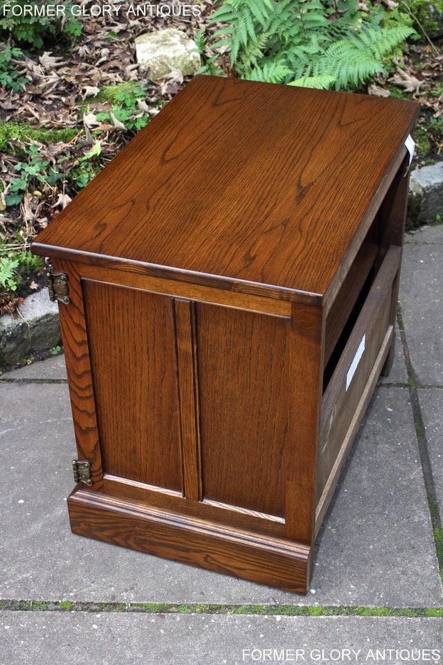 Image 24 of AN OLD CHARM LIGHT OAK TV DVD MEDIA CABINET STAND TABLE UNIT