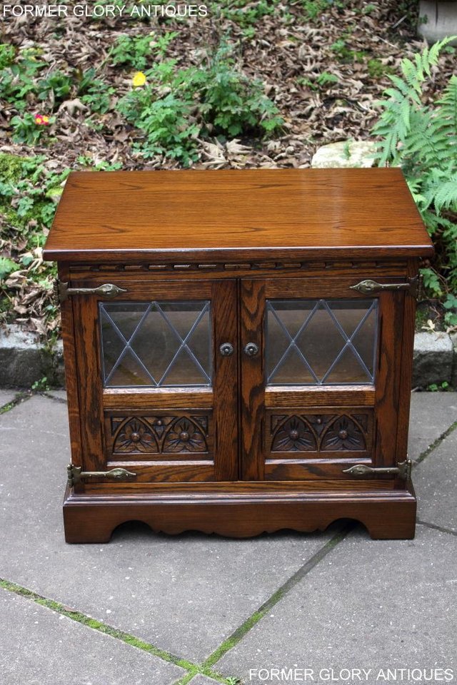Image 27 of AN OLD CHARM LIGHT OAK TV DVD MEDIA CABINET STAND TABLE UNIT