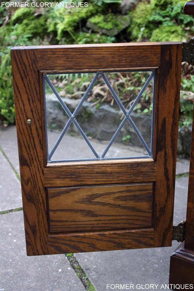 Image 78 of AN OLD CHARM LIGHT OAK TV DVD MEDIA CABINET STAND TABLE UNIT