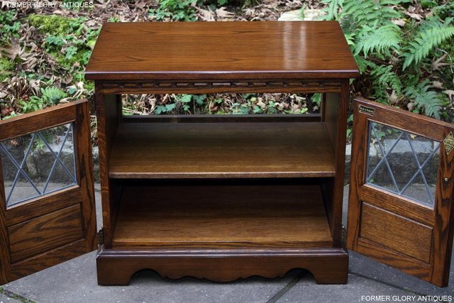 Image 85 of AN OLD CHARM LIGHT OAK TV DVD MEDIA CABINET STAND TABLE UNIT