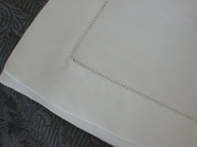 Image 6 of Set 8 White Linen Placemats & Napkins NEW!