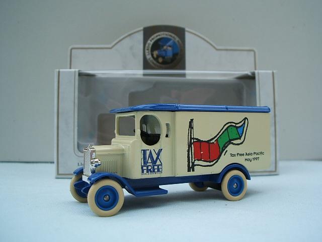Preview of the first image of Lledo Model LP43 Morris Van Asia Pacific Tax Free 1997.