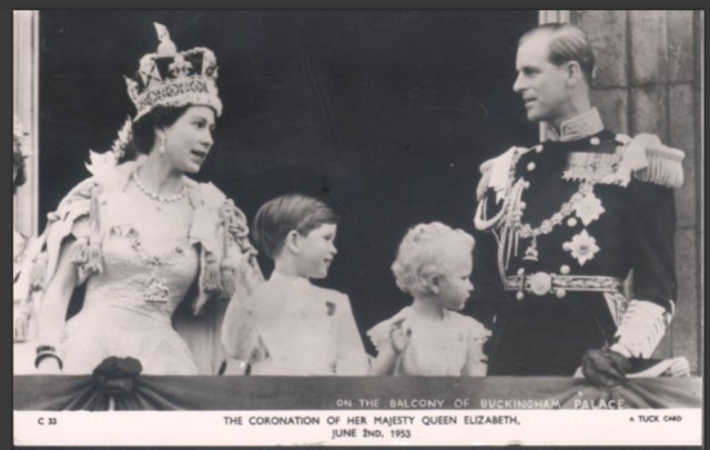 Preview of the first image of Vintage Tuck's PC - The Coronation Of Queen Elizabeth 11.