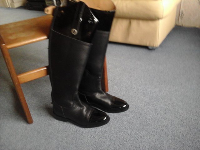 Preview of the first image of Dressage Divas! Gorgeous patent top boots size 5.