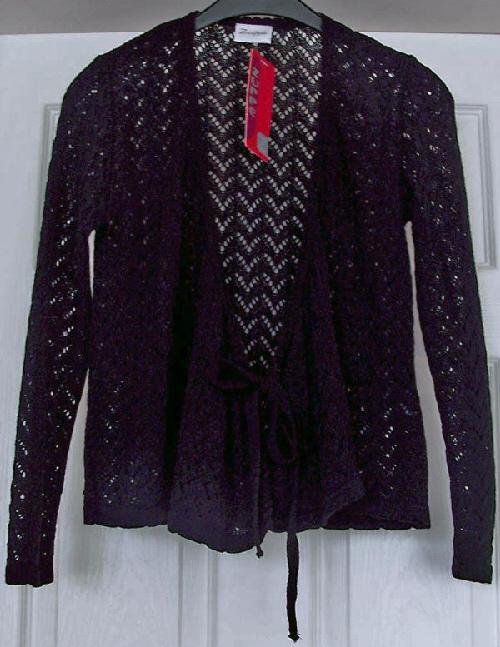 Preview of the first image of BNWT GORGEOUS LADIES BLACK LACE TIE TOP SZ M/L B13.