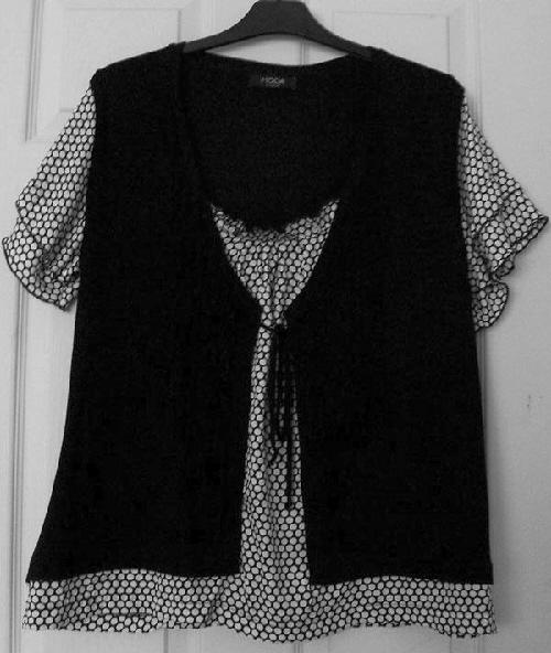 Preview of the first image of LADIES BLACK/WHITE ALL IN ONE CARDIGAN TOP - SZ 20 B20.