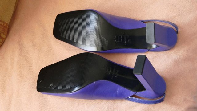 Image 2 of Women's Designer BCBG Paris Purple Shoes