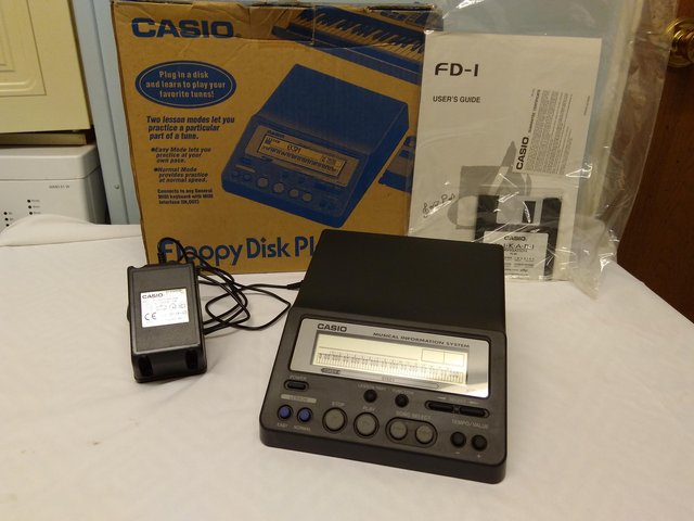 Image 2 of Casio Disc Player